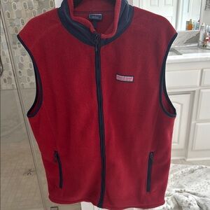 Vineyard Vines large dark Red and navy Fleece Vest